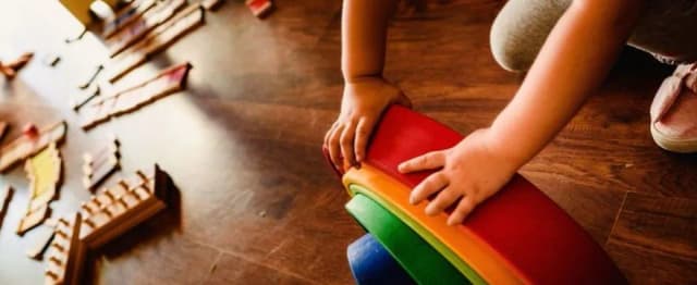 Najlepsze zabawki sensoryczne dla 4-latka na Allegro - rozwój i fun